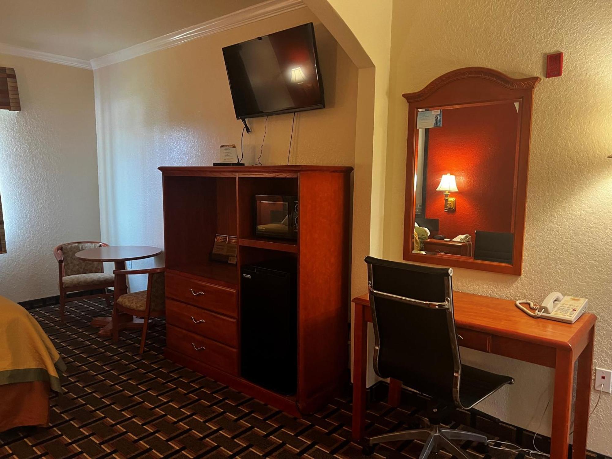 Hotel Super 8 By Wyndham Brookshire Tx Exterior foto